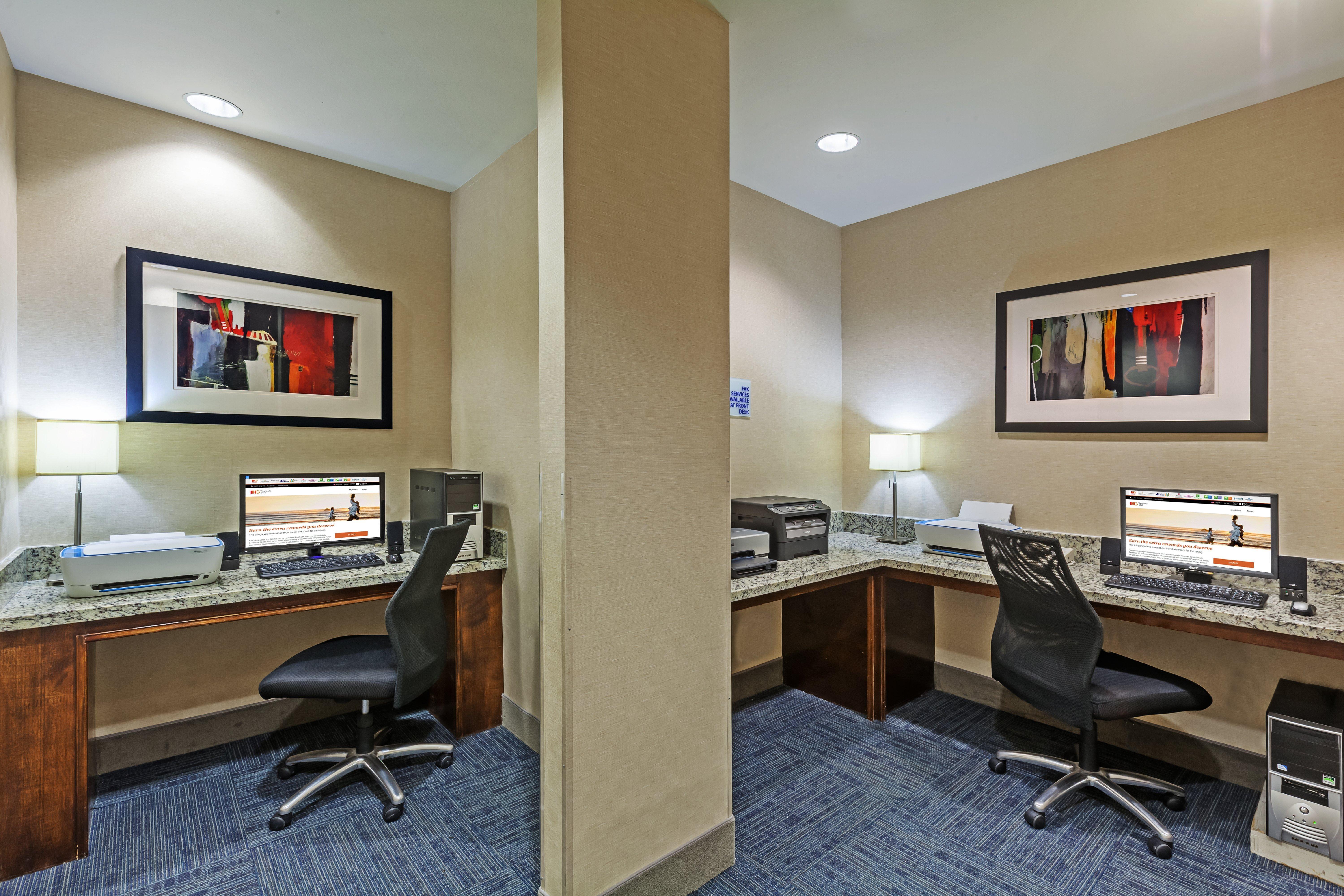 Holiday Inn Express Hotel & Suites Eagle Pass By Ihg Esterno foto